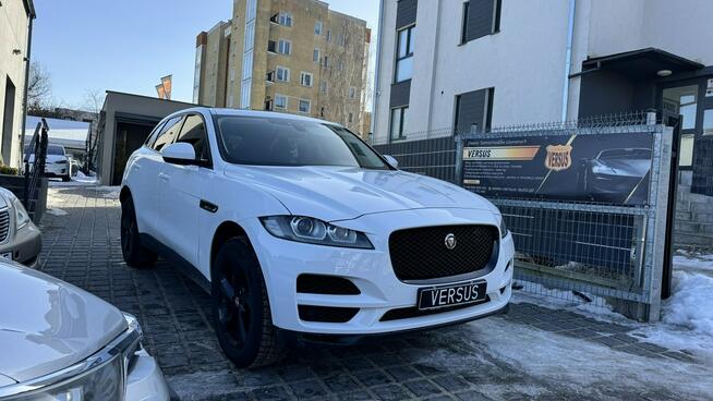 Jaguar F-PACE 2.0 4WD 296KM Pakiet black Skóry Panorama Podgrz. fotele El. klapa