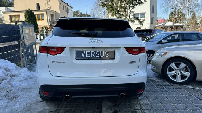 Jaguar F-PACE 2.0 4WD 296KM Pakiet black Skóry Panorama Podgrz. fotele El. klapa