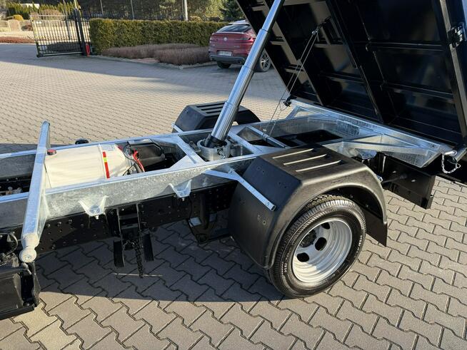 Mitsubishi Canter 3.0/130KM 3C13 Wywrotka 3-stronna do 3,5tony na Kat B nie Iveco Daily