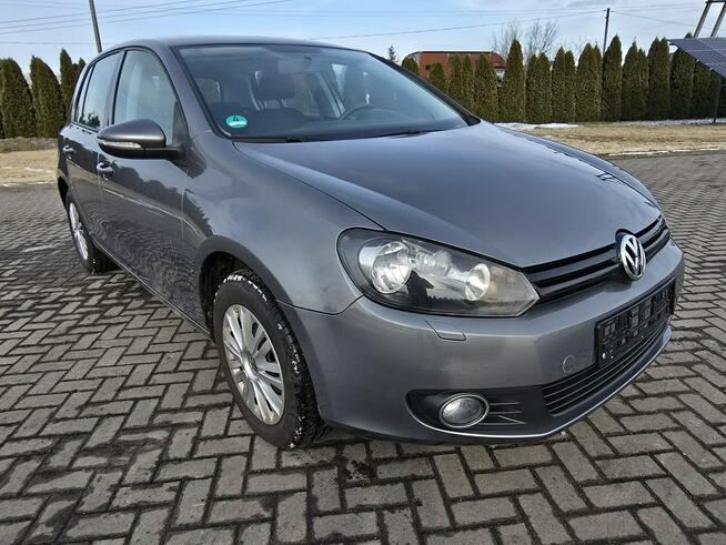 Volkswagen Golf 1,6Benz MPI Navi.Klimatr 2 str.Navigacja.Tempomat.Podg.Fot.Okazja