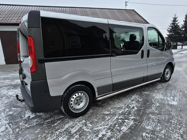 Renault Trafic 2,0dci 5 Osób.Klimatyzacja.LONG.Skóry.Serwis.Hak.Parktronic.OKAZJA