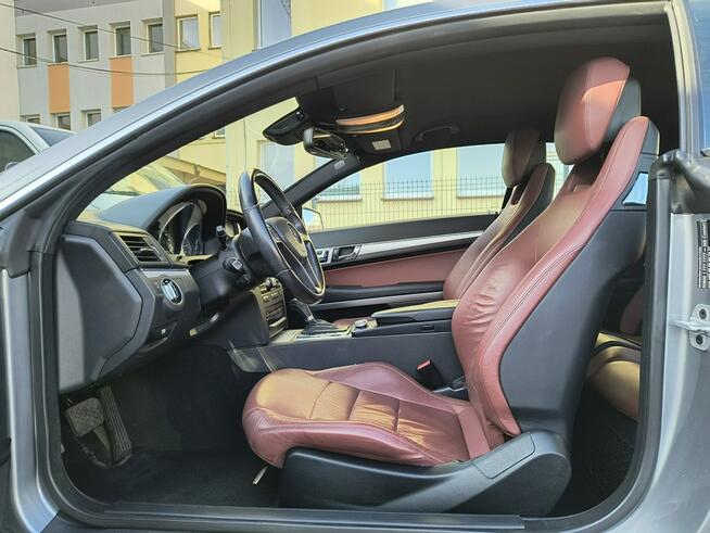 Mercedes E 250 RADAR| Skóry| Nawigacja| Wentylowane Fotele| 2x ALU| Nowy Rozrząd |