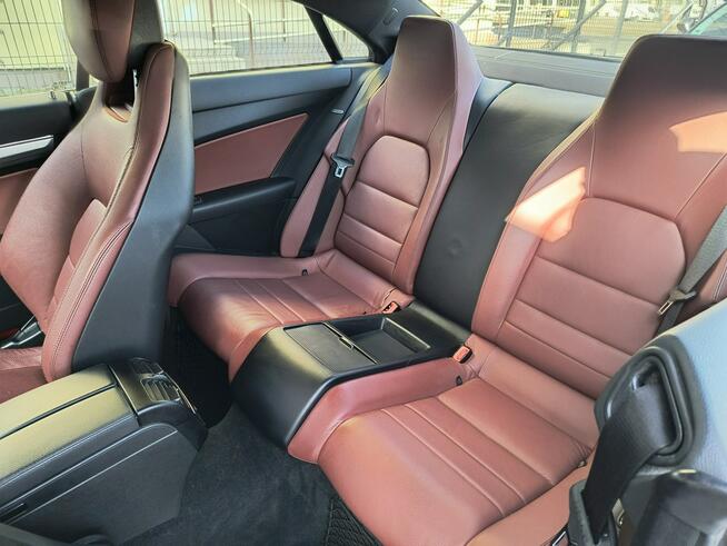 Mercedes E 250 RADAR| Skóry| Nawigacja| Wentylowane Fotele| 2x ALU| Nowy Rozrząd |