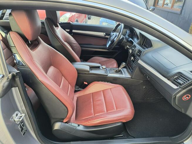 Mercedes E 250 RADAR| Skóry| Nawigacja| Wentylowane Fotele| 2x ALU| Nowy Rozrząd |