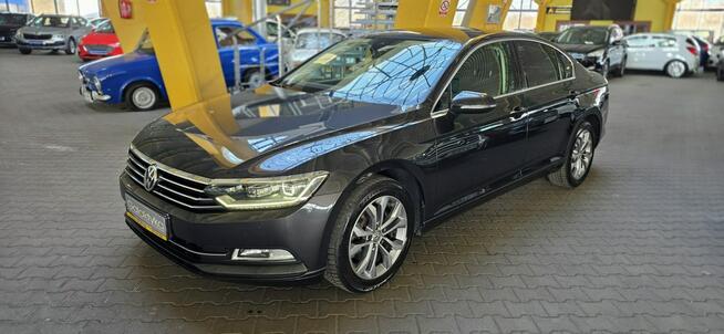 Volkswagen Passat 1 REJ 2019 ZOBACZ OPIS !! W podanej cenie roczna gwarancja