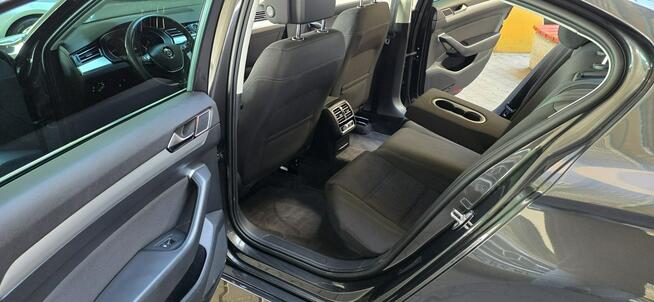 Volkswagen Passat 1 REJ 2019 ZOBACZ OPIS !! W podanej cenie roczna gwarancja