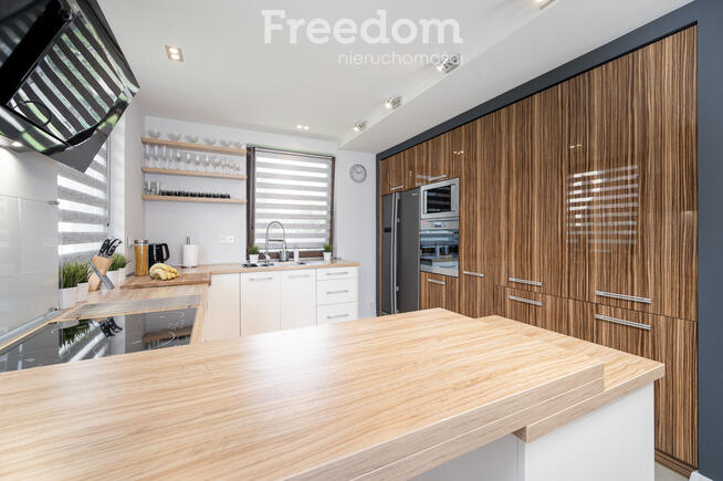 Dom wolnostojący gotowy do wprowadzenia.