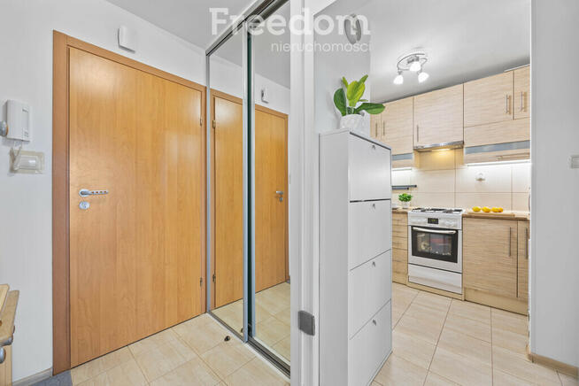 Dwa pokoje Warszawa, Batorego