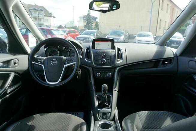 Opel Zafira zarejestrowany, ubezpieczony