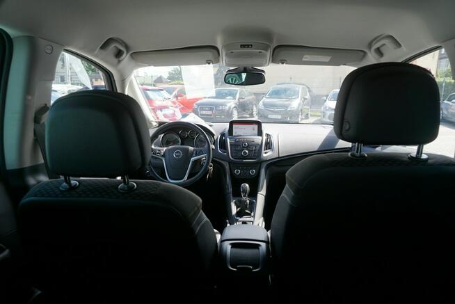 Opel Zafira zarejestrowany, ubezpieczony