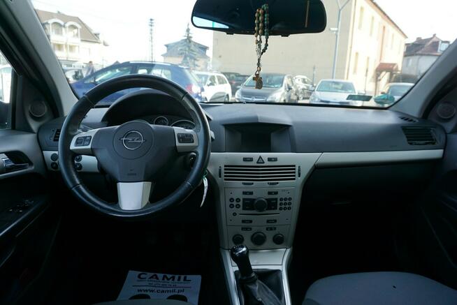 Opel Astra zarejestrowany, ubezpieczony