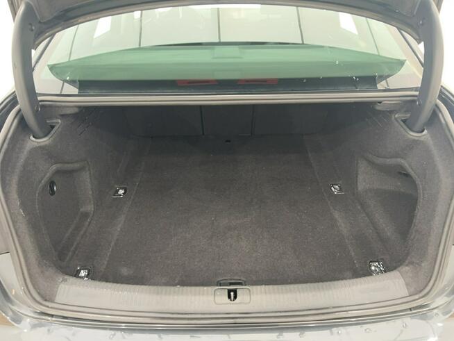 Audi A4 35TDI mHEV Advanced S tronic Sedan