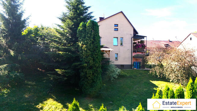 Przestronny dom z dużą działką