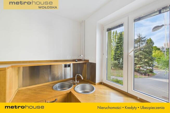 Dwupokojowe mieszkanie w pobliżu metra Stokłosy