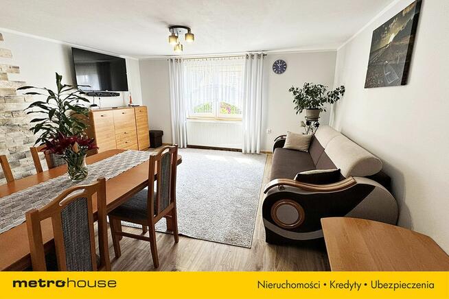 DOM Z DUSZĄ NIEDALEKO MORZA