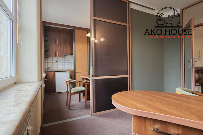 Biuro na wynejem-Centrum Rynek Kościuszki/30,80 m2