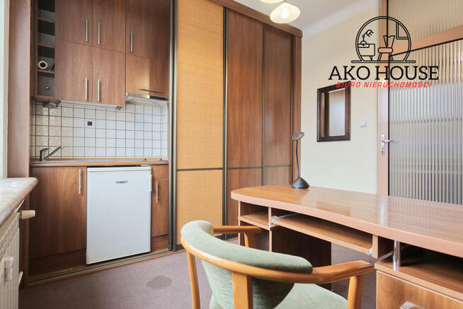 Biuro na wynejem-Centrum Rynek Kościuszki/30,80 m2