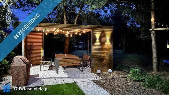 Modernistyczny dom nad jeziorem z funkcją pensjonatu