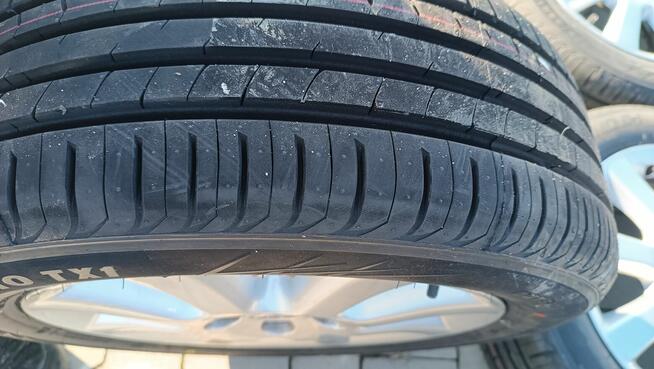 Felgi aluminiowe Toyota 16 5x114,3 ET45 60.1mm