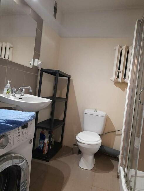 Właściciel wynajmie od zaraz przy ul. Wysłouchów 8