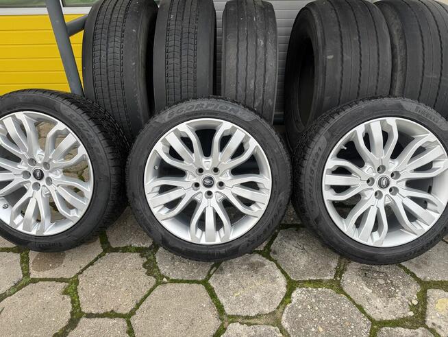 Koła zimowe - oryginalne felgi aluminiowe Land Rover + opony