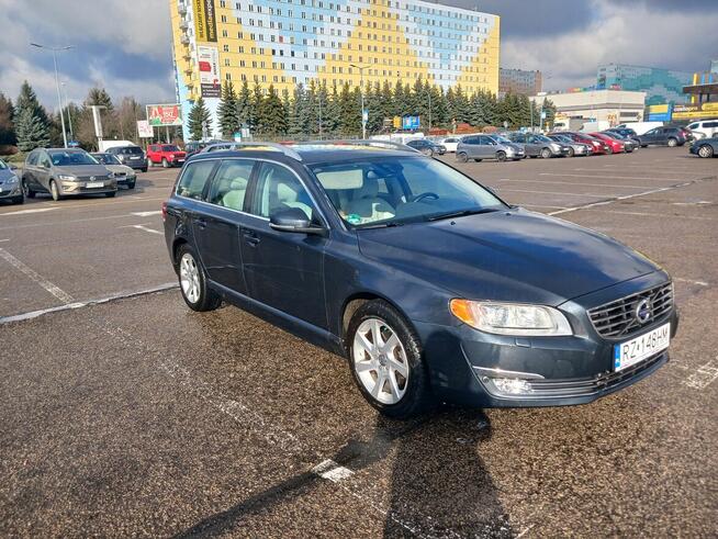 Volvo v70 2014