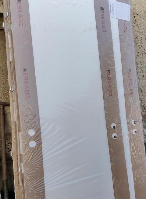 Drzwi drewniane pełne