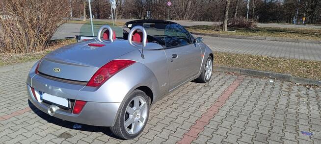 FORD STRETKA Roadster