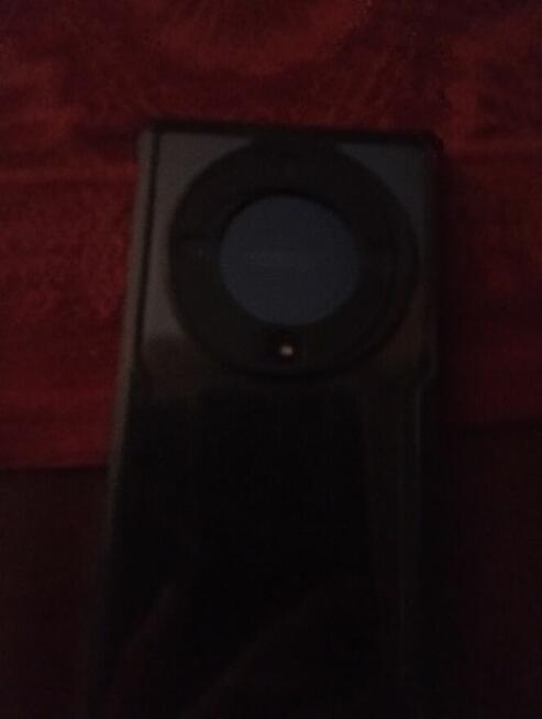 Smartfon i głośnik do sprzedaży