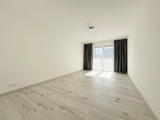 Rozkładowe 2 pok. z balkonem / po generalnym remoncie