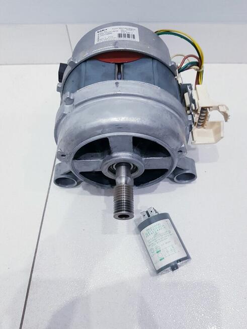 Silnik napędowy pralki Elektrolux Nidec WU126T60E00
