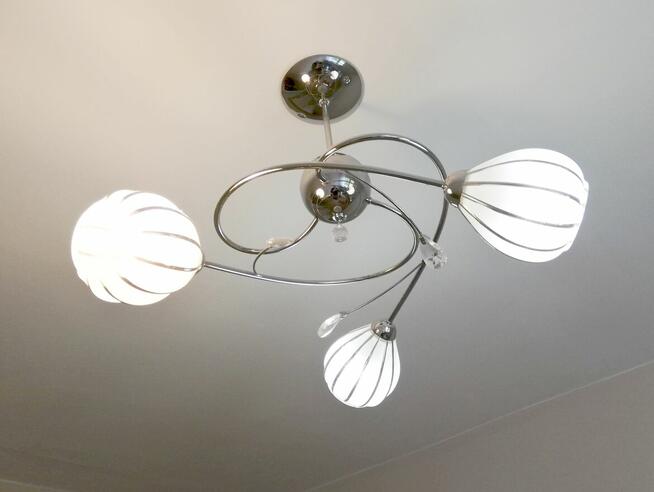 Żyrandol chrom z kryształkami