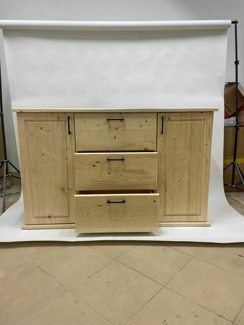 Komoda drewniana w stylu góralskim „Kryska”