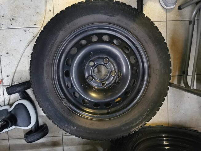 Felgi stalowe+opony zimowe 195/65R15 5x112