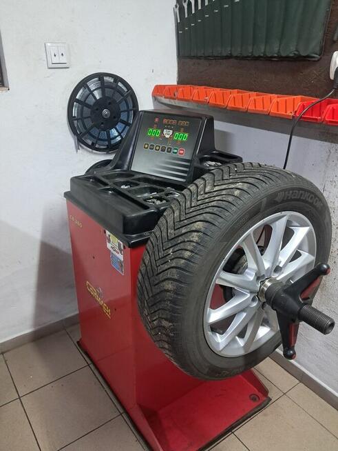 Transport bus ,Pomoc Drogowa, Wulkanizacja, Koparka