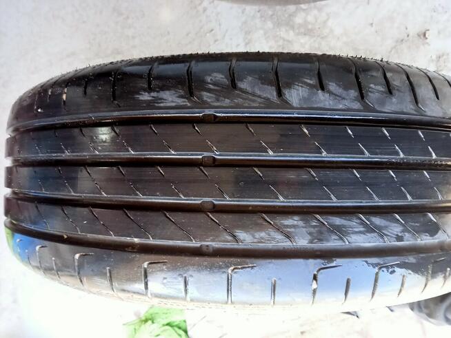 Komplet Opon Continental EcoContact 7 215/60 R17