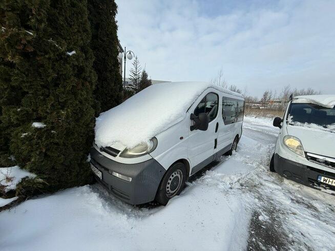 OPEL VIVARO 2005 r. WZ089FU od syndyka