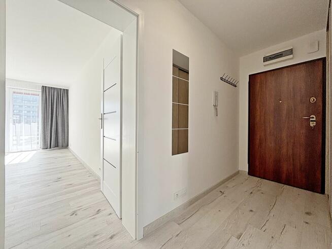 Rozkładowe 2 pok. z balkonem / po generalnym remoncie