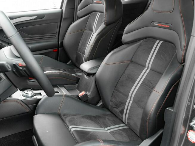 Ford Focus WD5085T#2.3 EcoBoost ST X Pakiet zimowy Salon PL VAT23%