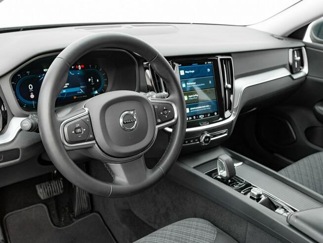 Volvo V60 WD4889R#B3 B Core K.cofania Podgrz.f kier szyba Salon PL VAT 23%