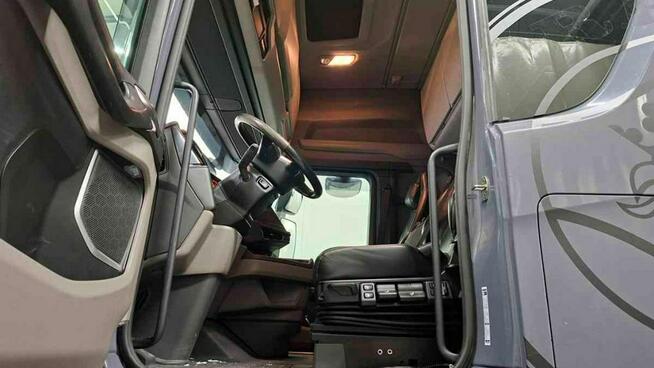 Scania S560 A 4x2 NB Highline Super E6