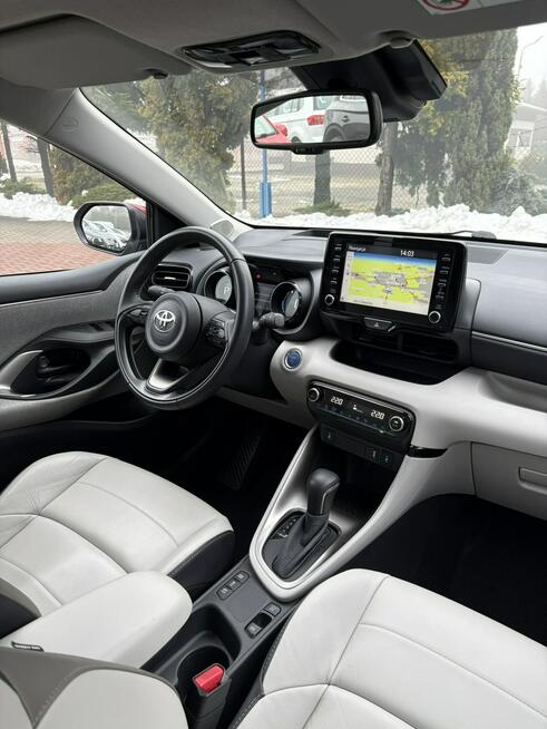 Toyota Yaris Rezerwacja