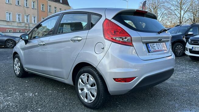 Ford Fiesta Benzyna Zarejestrowany Ubezpieczony