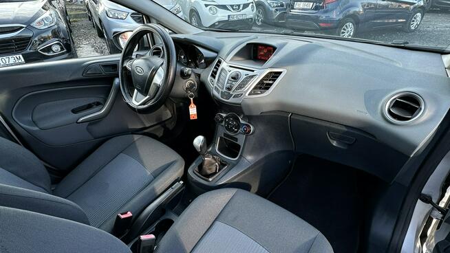 Ford Fiesta Benzyna Zarejestrowany Ubezpieczony