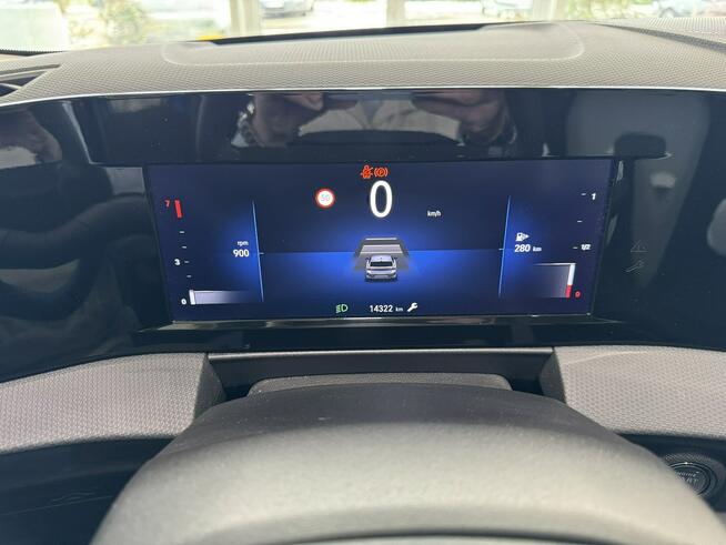 Opel Astra Edition 1.2 Turbo 110KM