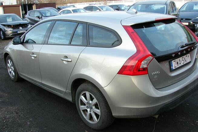 Volvo V60 1,6 D 115 KM, Dobry stan techn. i wizualny