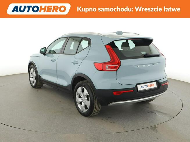 Volvo XC 40 automat full LED półskóra klima auto czujniki parkowania