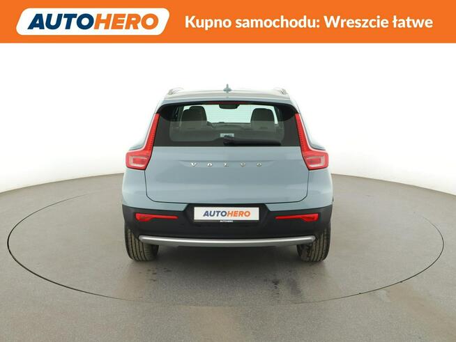 Volvo XC 40 automat full LED półskóra klima auto czujniki parkowania