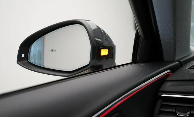 Audi A4 40TFSI Quattro VirtualPlus MatrixLed TempomatACC GrzanaSzyba Kamera