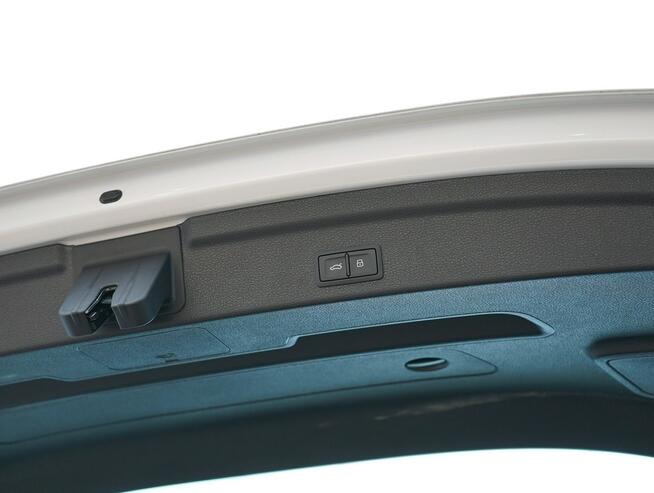 Audi Q3 35TFSI 150KM Manual Virtual Kamera MartwePole Asystenci Alu17